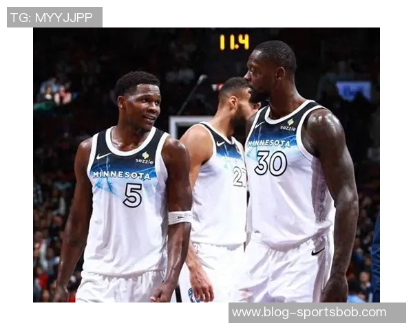 兰德尔盛赞爱德华兹超越期待认为他是一位真诚可靠的非凡球员